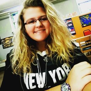 Meet your Posher, Ariel